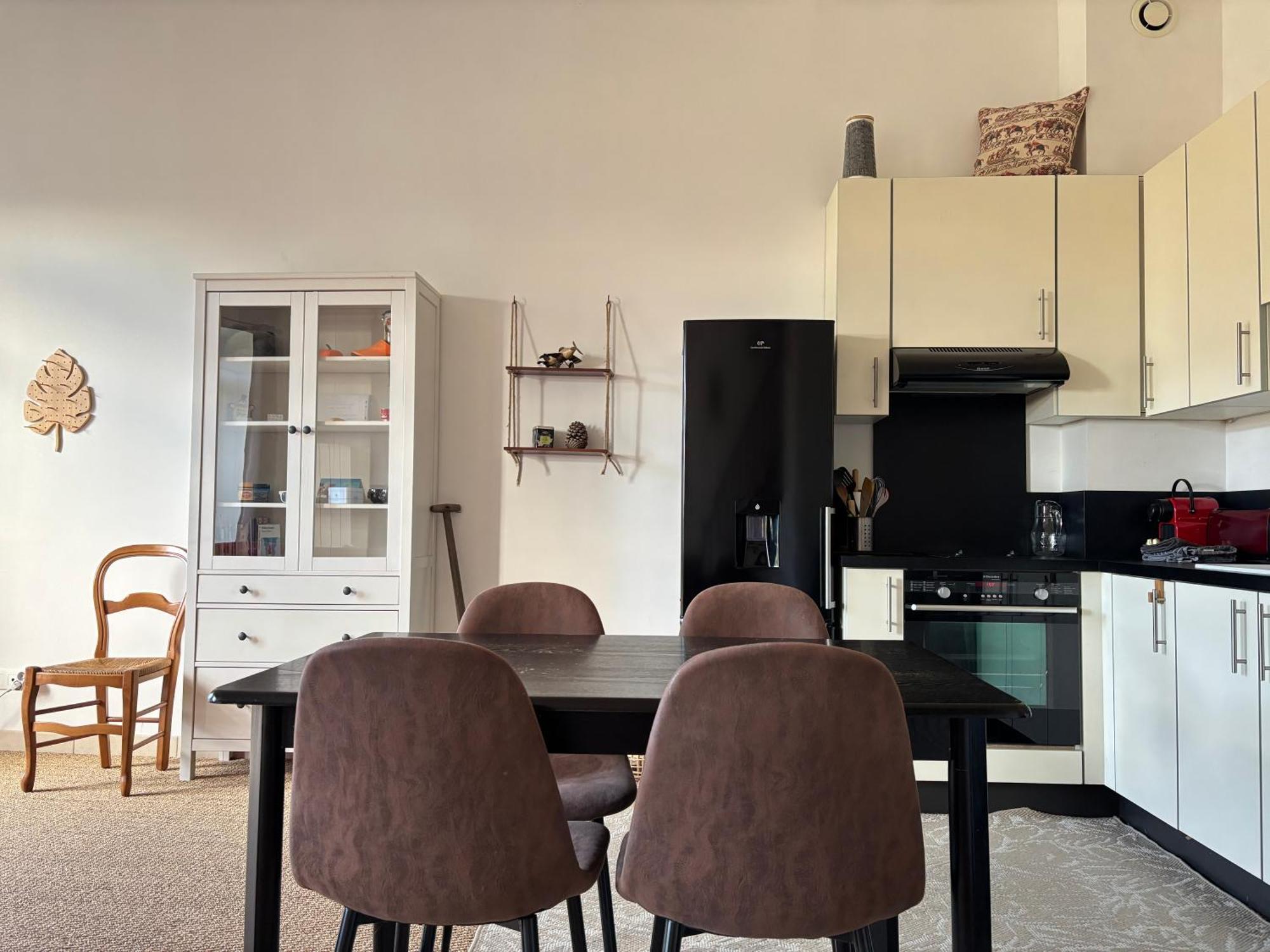 Les Douves Duplex 5 Personnes Lumineux Avec Jardin Et Terrasse Amenagee , Vue Sur Chateau A 5Mn De La Mer, Proche Omaha Beach Et Bayeux Commes Экстерьер фото