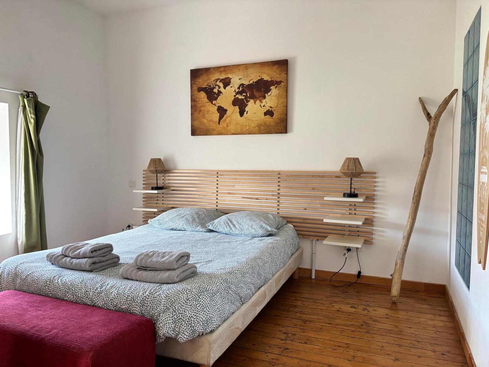 Les Douves Duplex 5 Personnes Lumineux Avec Jardin Et Terrasse Amenagee , Vue Sur Chateau A 5Mn De La Mer, Proche Omaha Beach Et Bayeux Commes Экстерьер фото
