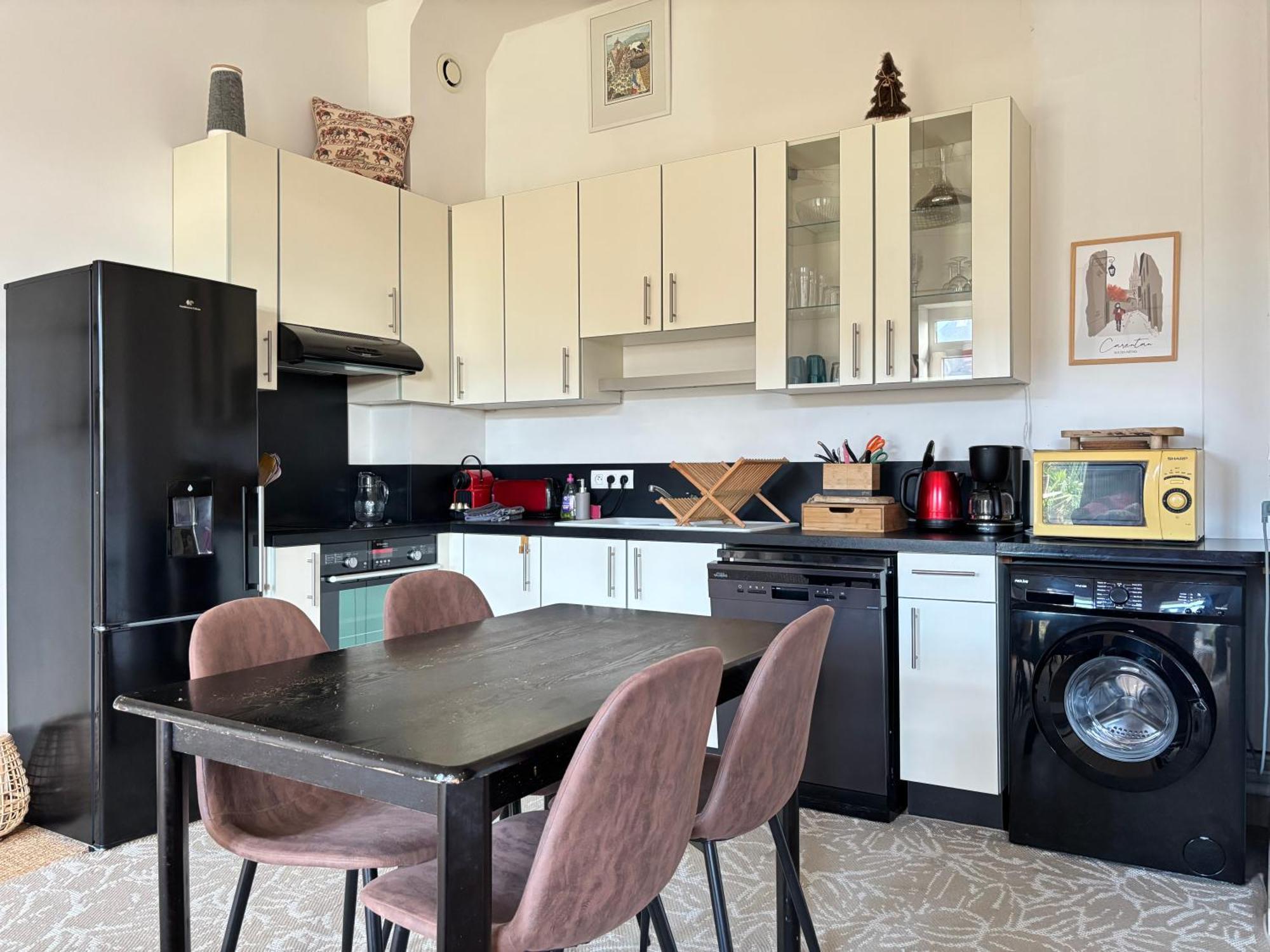 Les Douves Duplex 5 Personnes Lumineux Avec Jardin Et Terrasse Amenagee , Vue Sur Chateau A 5Mn De La Mer, Proche Omaha Beach Et Bayeux Commes Экстерьер фото